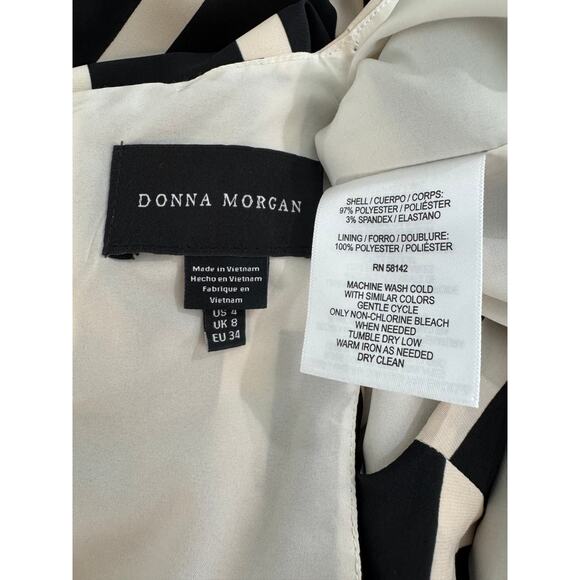 Donna Morgan Geometric Maxi Dress Women’s 4 Black & Cream - Picture 3 of 3